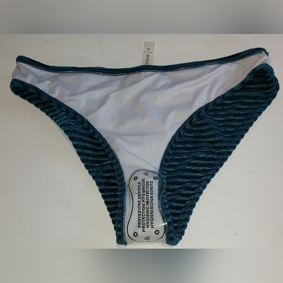 Cupshe Swim Crushed Velvet Dark Teal Ribbed Cut Out Swimsuit 2 Piece NWT - Picture 7 of 8